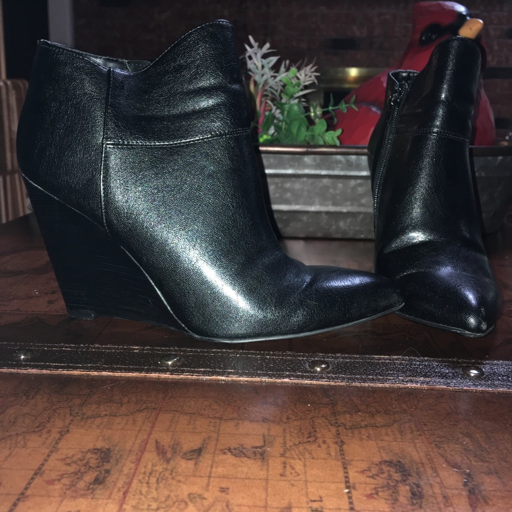 Nine West wedge booties